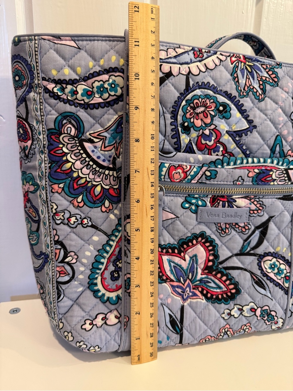Vera Bradley SVT Small Vera Tote in Makani Paisley - Picture 4 of 12